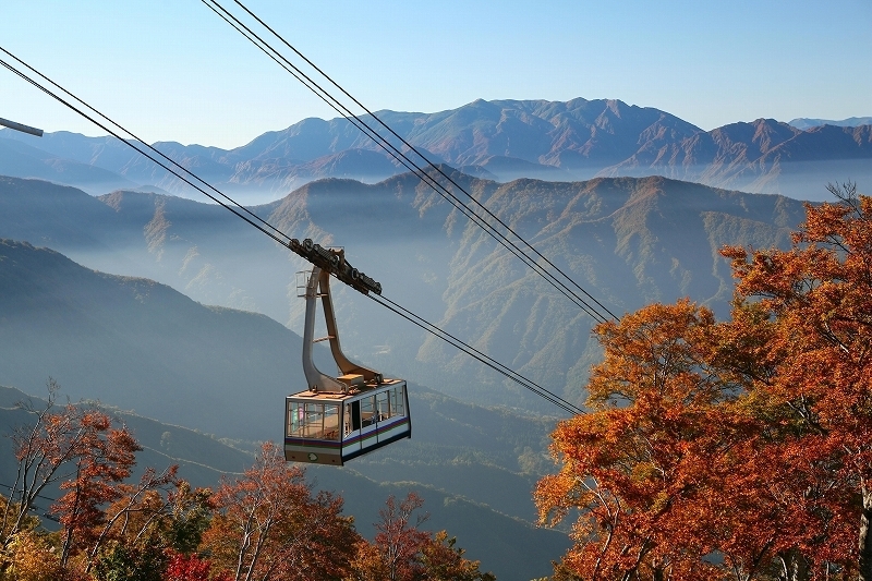 八海山紅葉イメージ