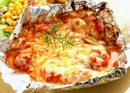 カフェレストラン亜詩麻:チキンのチーズオーブン焼き