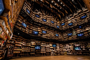 埼玉女子短期大学ドラスタスポット