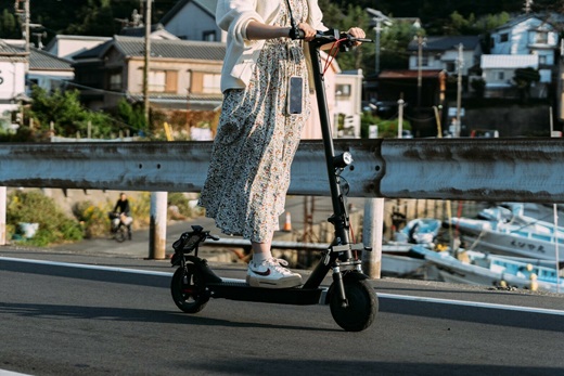 電動キックボード:篠島DIEUX TERRACE