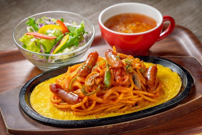 珈琲屋 暖香ナポリタン