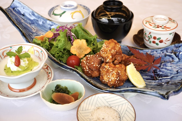 名鉄小牧ホテル　日本料理 有楽「空上げ御膳」