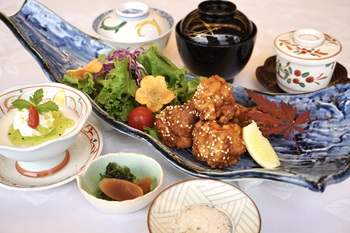 名鉄小牧ホテル　日本料理 有楽「空上げ御膳」