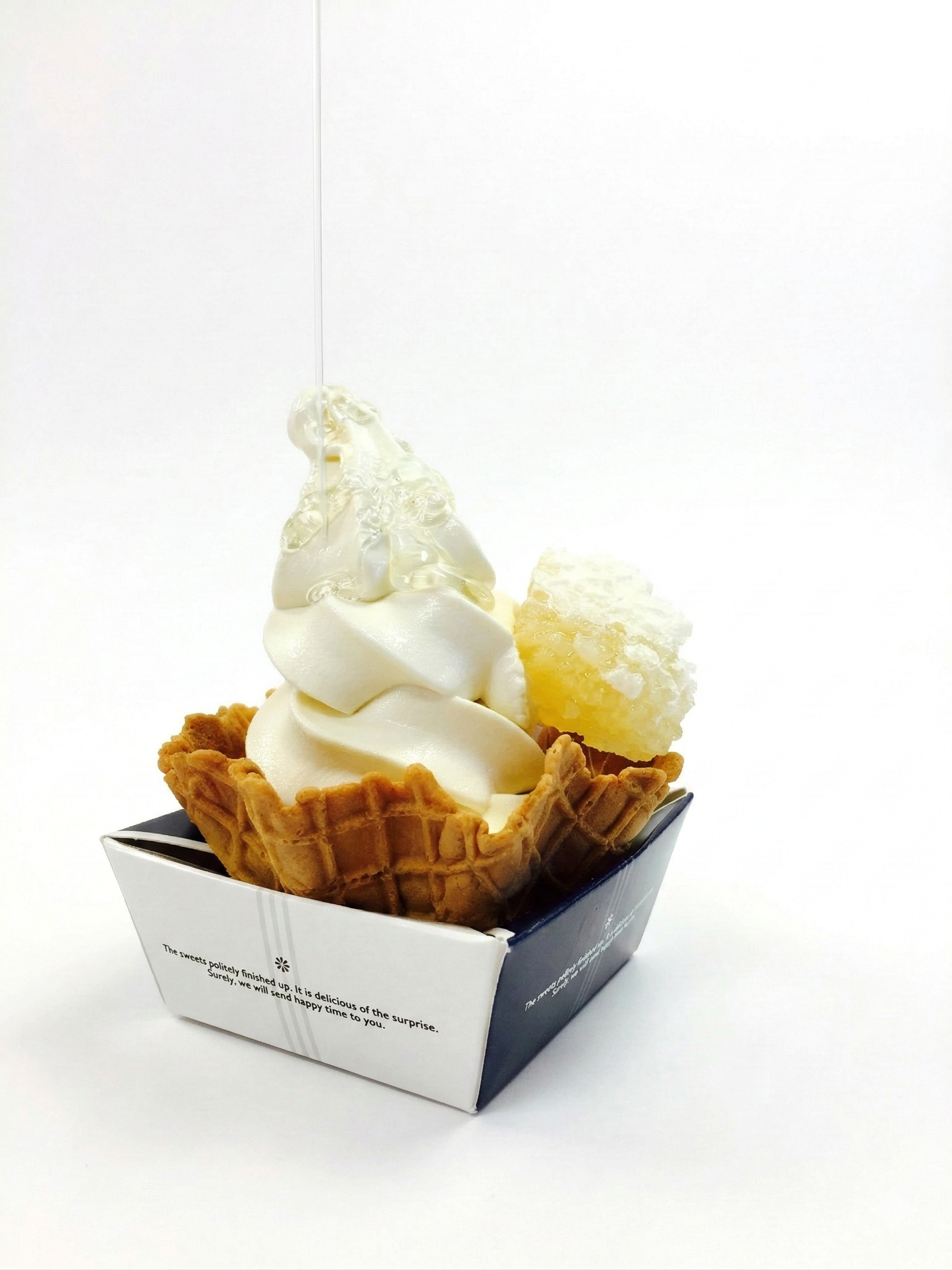 山田養蜂場 お菓子工房 ぶんぶんファクトリー【ハニカムソフト50円引